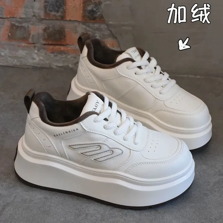 真皮加绒小白鞋女2025年冬季新款吸膜厚底休闲百搭板鞋保暖二棉鞋