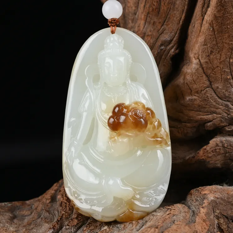 天然和田玉俏色莲花观音吊坠