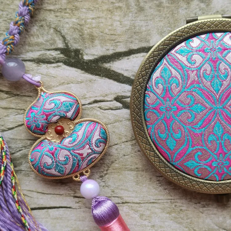 手工宋锦葫芦织锦缎精美包挂车挂钥匙扣锦缎镜子套装生日节日礼物