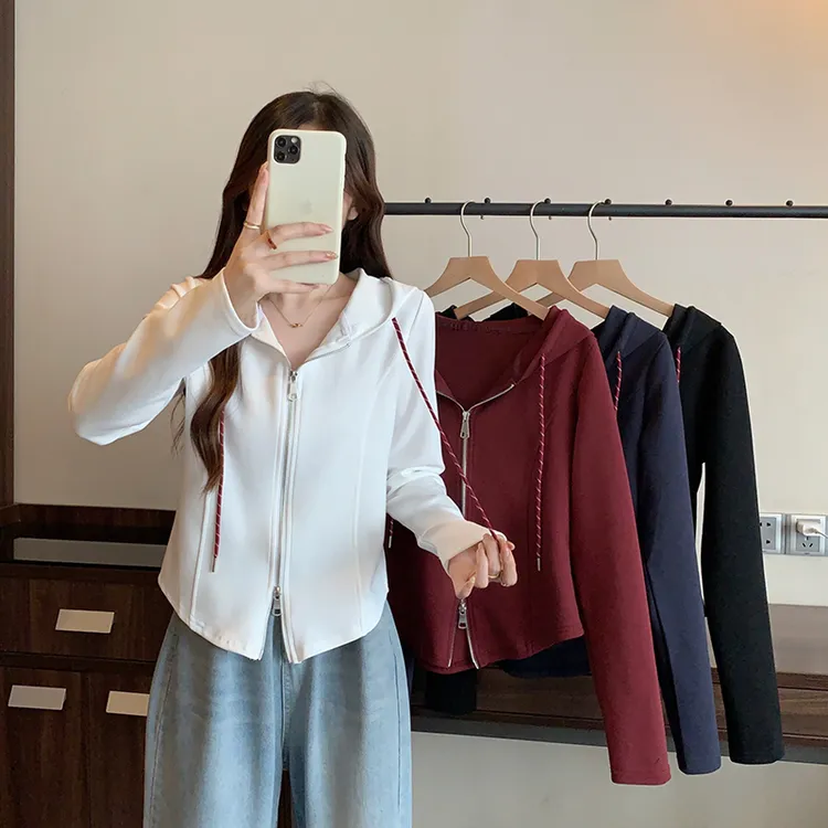2025秋装新款胖mm大码女休闲连帽开衫卫衣长袖上衣百搭设计感小众