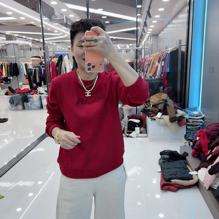 轻便超暖加绒珍珠尼不起球3色大版卫衣5501品