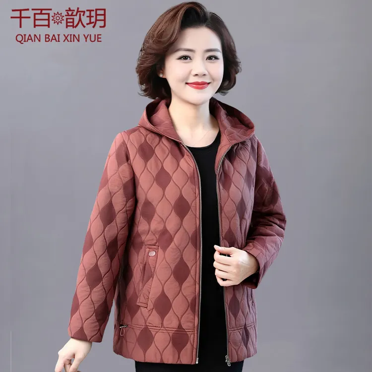 小个子妈妈春秋短款风衣外套格子连帽新款中老年女休闲夹克衫上衣