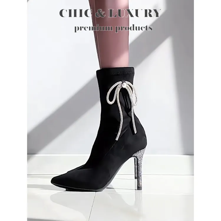 尖头黑色绒面磨砂侧水钻链条细高跟烫钻短靴秋冬时尚轻奢弹力靴