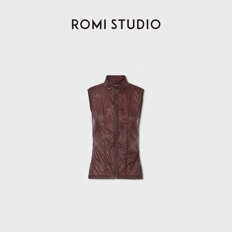 ROMI STUDIO轻量级防风透气性能户外休闲立领拉链马甲RWDRW93621