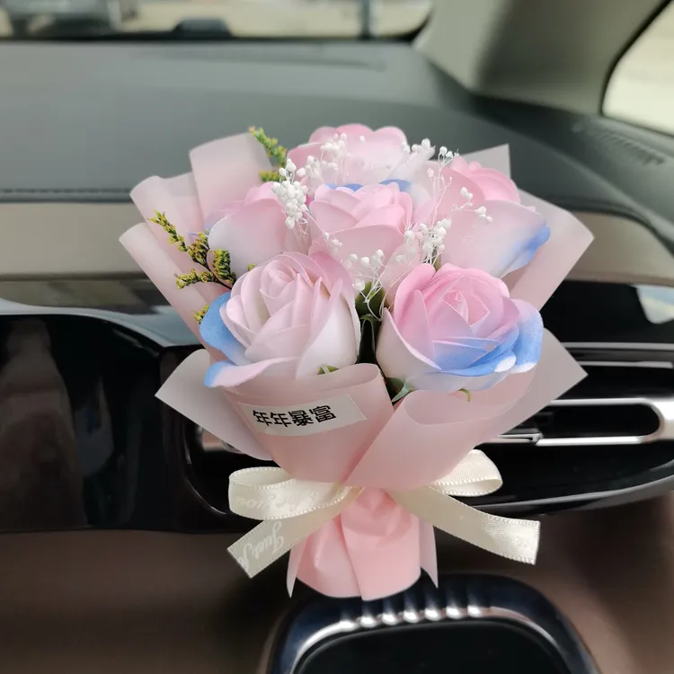 出风口香薰车载永生香皂玫瑰花汽车香水车内汽车内饰夹创意小清新
