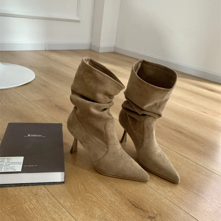 高颜值百搭短筒堆堆靴细跟高跟西部牛仔靴短靴女杏色显瘦中筒靴子