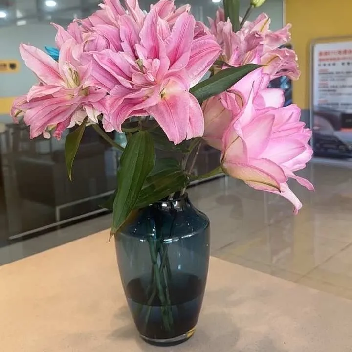 丹麦原版北欧克莱因蓝色玻璃花瓶水培插花样板间售楼处客厅餐桌