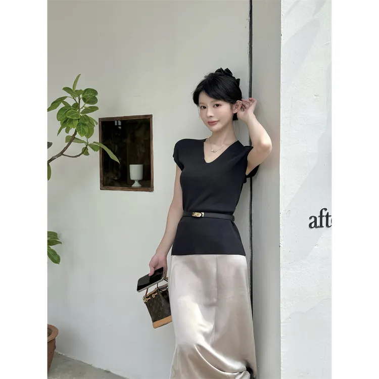 【西美鱼专属】夏季新款高品质冰丝纯欲风V领针织衫上衣配腰带正肩