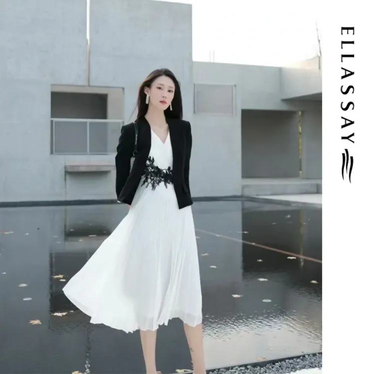 ELLASSAY歌力思新款一秒入夏气质名媛小香风连衣裙EWF361Y05200