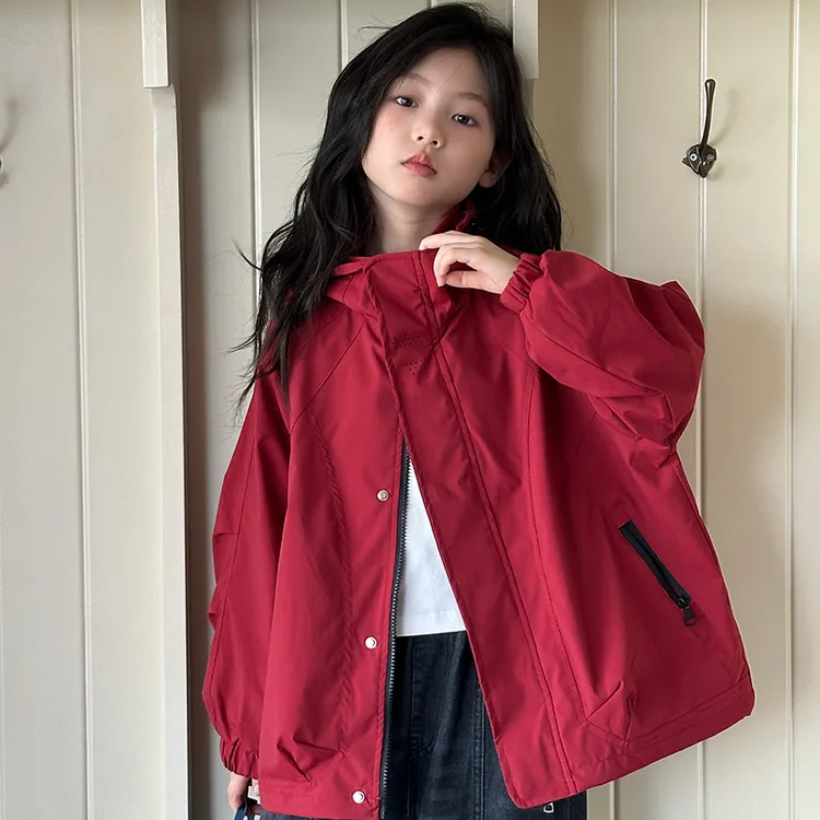 女童秋冬冲锋衣童装新款女孩洋气男童长袖外套儿童工装连帽夹克潮