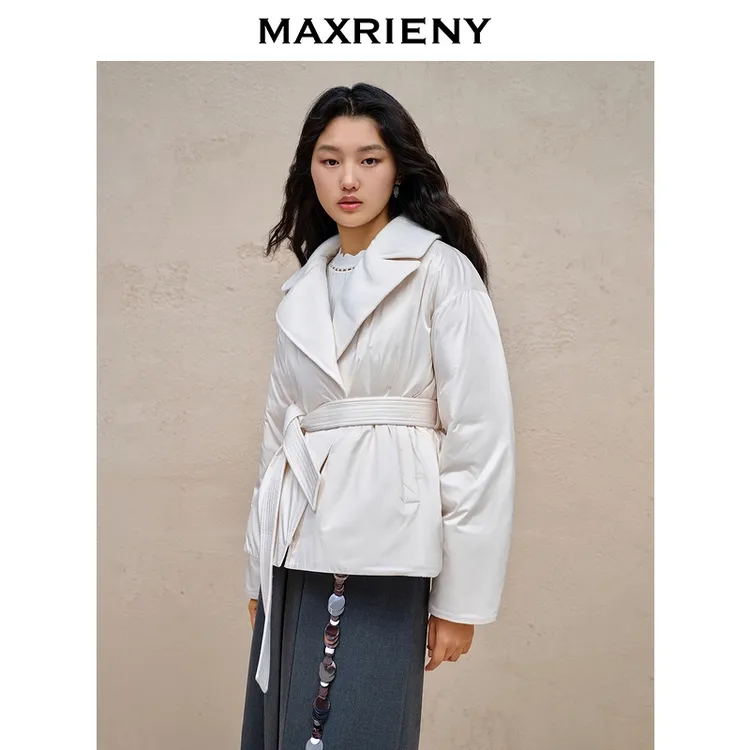 MAXRIENYMAXRIENY极简冬季短款翻领羽绒服白色女款收腰棉服外套