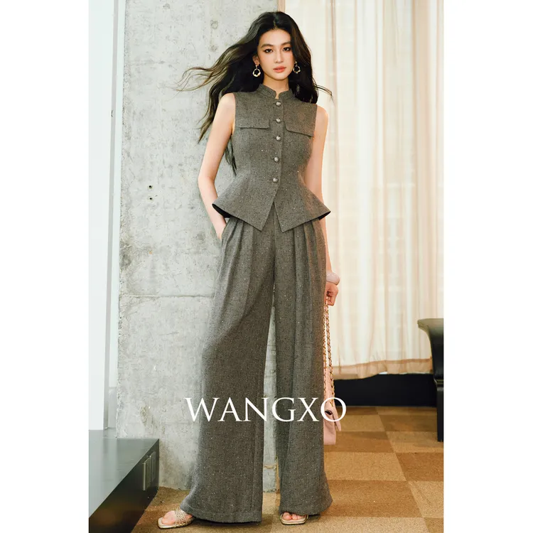 WANGXO 削肩立领收腰马甲伞摆上衣套装 2401750W