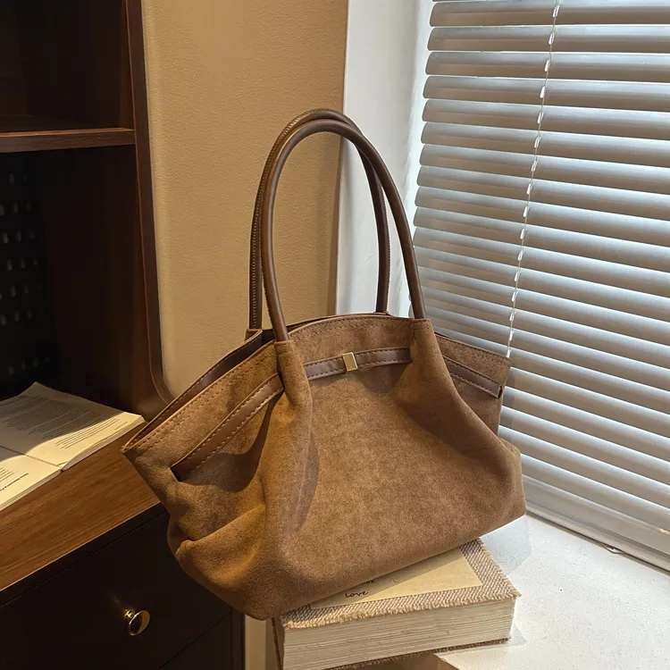 饺子包包女2025秋冬新款高级质感单肩手提包大容量通勤百搭托特包