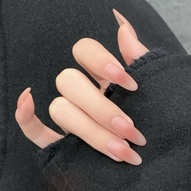 【雾里初吻】纯欲显白温柔磨砂穿戴甲片2025新款秋冬高级感指甲短款