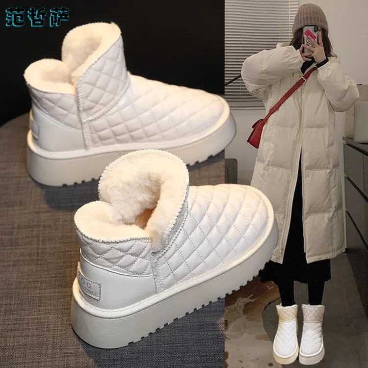 雪地靴女冬季加绒加厚白色靴子女2025新款女鞋子防水防滑保暖棉鞋