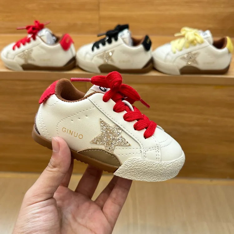 GIHNOURAT【闪闪星星】2025新款儿童脏脏鞋星星板鞋软底休闲鞋