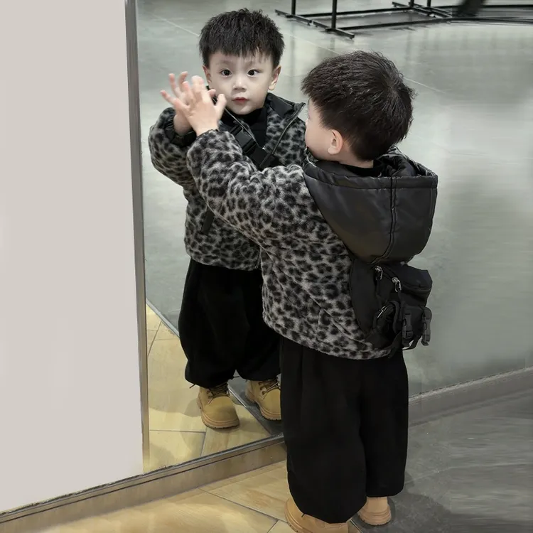 男童韩版外套冬季豹纹毛毛衣儿童秋冬装加厚夹克2025新款夹棉衣服