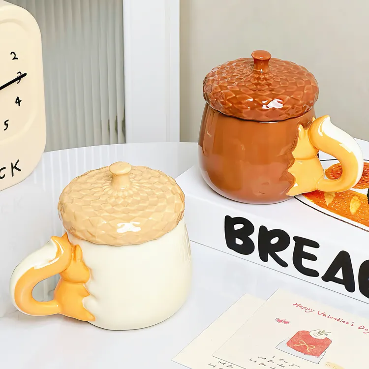 可爱松鼠马克杯家用办公室创意高颜值带盖陶瓷咖啡杯水杯生日礼物