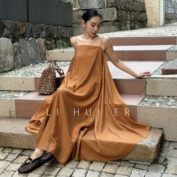 LiHuiEr李慧儿【日落大道】2025秋季新款南瓜咖吊带连衣裙J-YC-712