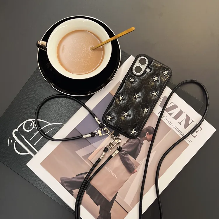 适用iPhone17Promax甜酷油蜡感黑皮银星星ins韩14Promax新手机壳