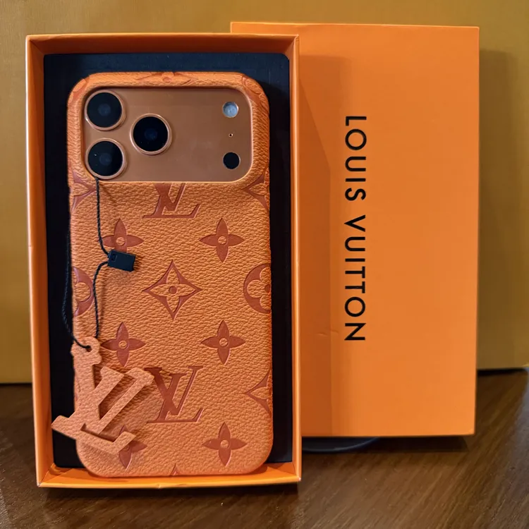 新款星宇橙iPhone17pro手机壳苹果16promax半包散热适用老花15/14