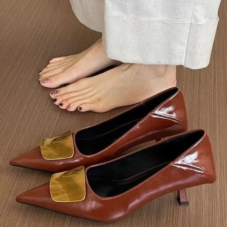 法式复古尖头高跟鞋女2025春季新款小众设计气质名媛细跟浅口单鞋