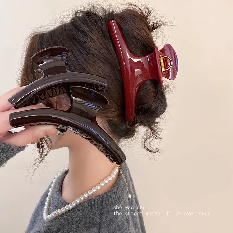 超大号弧形抓夹女2024新款秋冬鲨鱼夹后脑勺盘发头饰高级感发夹子