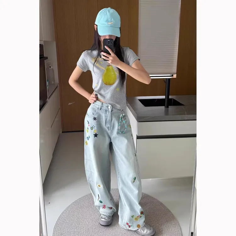 刺绣花水洗垂感牛仔裤女春新款高腰宽松显瘦百搭直筒阔腿拖地裤潮