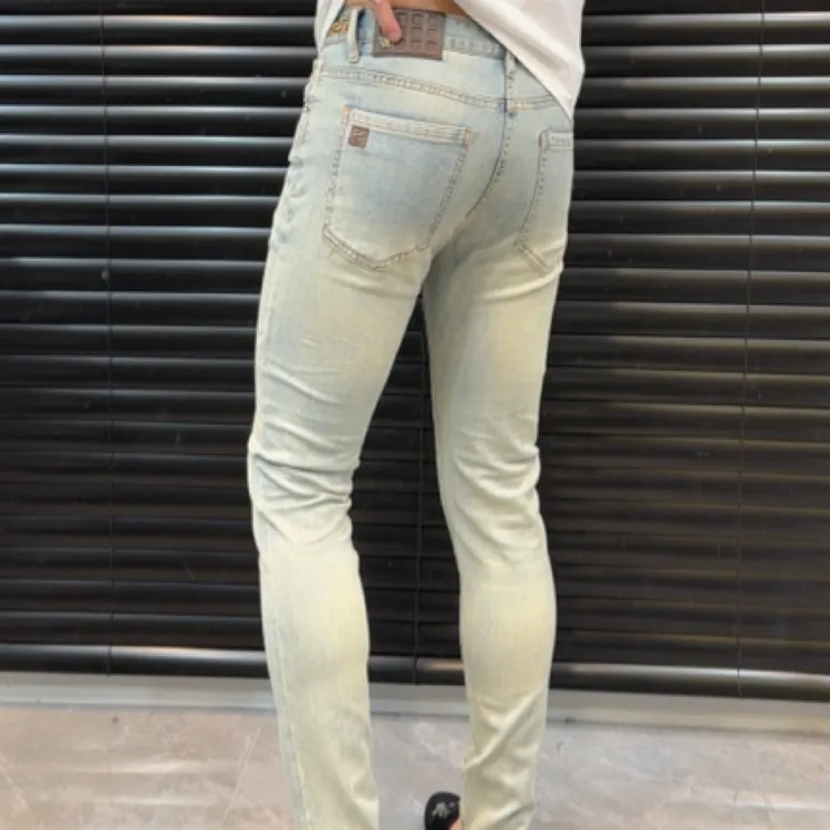 2025年春夏新款薄料欧货牛仔裤