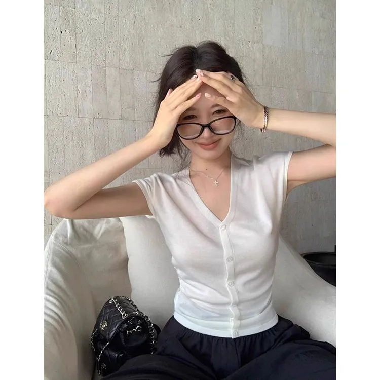 港味复古打底V领小修身短款针织开衫女夏季白色收腰显瘦百搭上衣