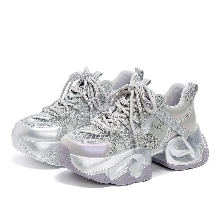 椿屿风夏季女鞋增高老爹鞋脚感小白鞋鞋子舒适平跟时尚休闲鞋潮流