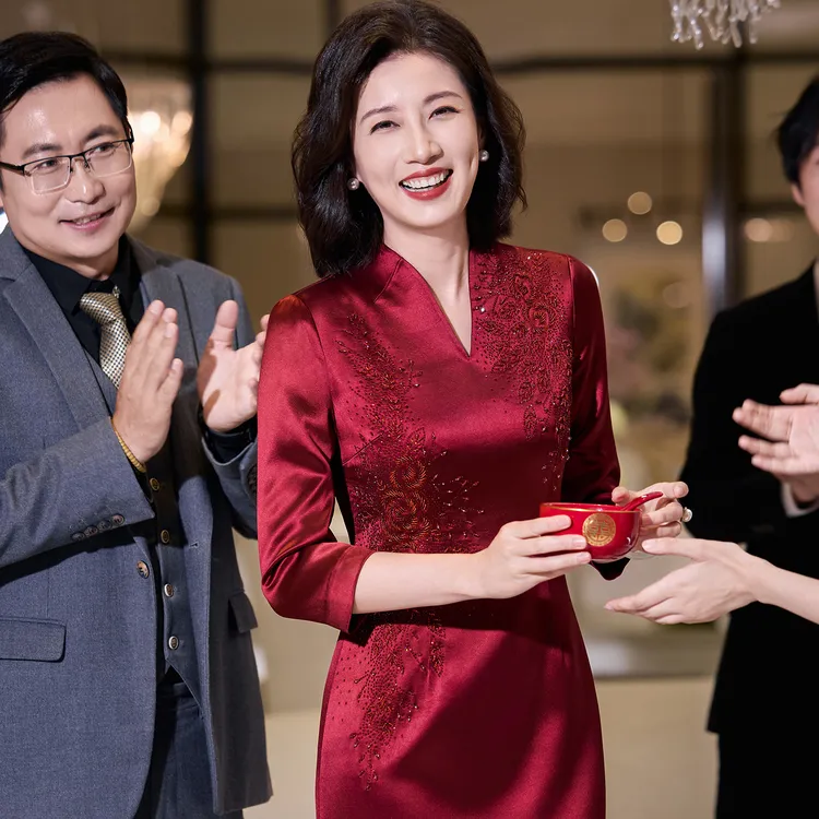 喜婆婆婚宴装醋酸礼服高端妈妈婚礼旗袍敬酒服加大码订婚喜服