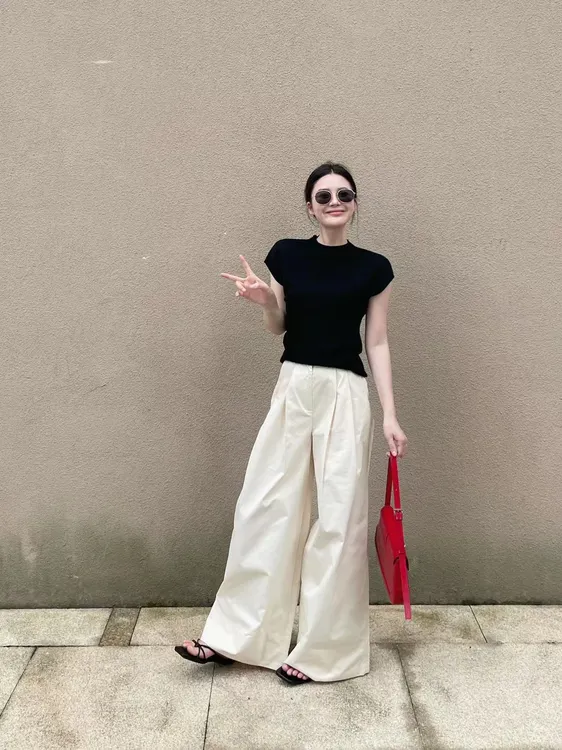 夏日常穿搭圆领正肩修身小飞袖t恤上衣高腰显瘦直筒休闲阔腿裤