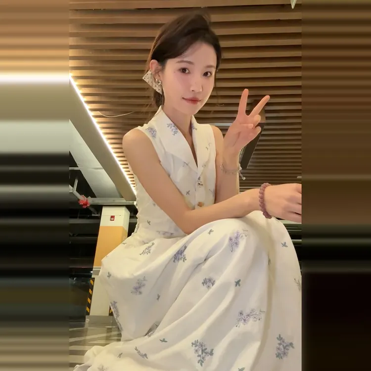 【现货+运补】夏天绝美气质无袖显瘦碎花背心连衣裙子流行长裙4797