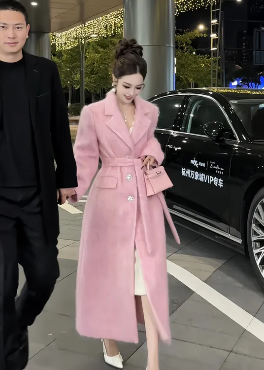 【冬装新款】DY75冬季轻奢时尚气质优雅钻扣山羊绒拉毛大衣长款