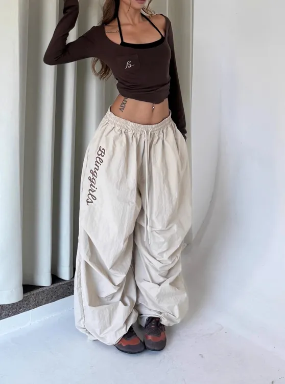 美式慵懒风松弛感褶皱伞兵裤女宽松显瘦小众跳舞爵士舞阔腿工装裤