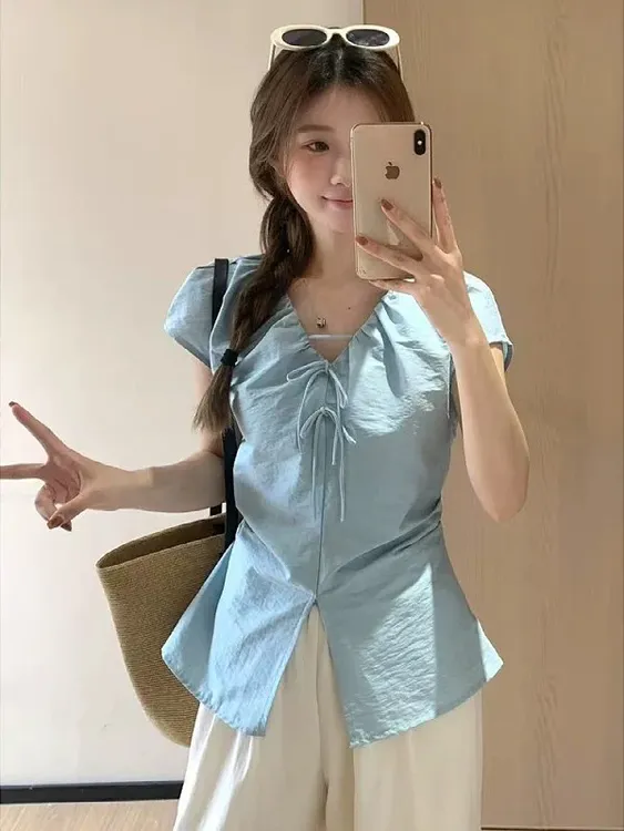 法式褶皱收腰系带蓝色小清新短袖衬衫v领显瘦洋气小飞袖上衣女夏