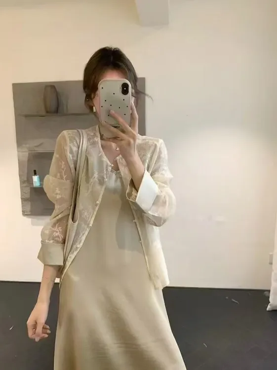 新中式高级气质清冷感松弛感穿搭刺绣外披+吊带连衣裙两件套