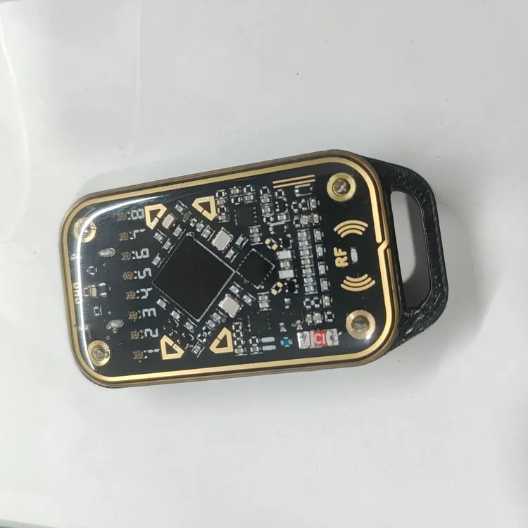 变色龙chameleon ultra读卡写卡器，模拟16张卡