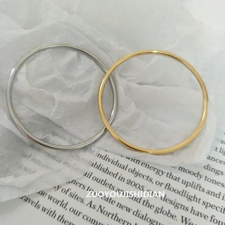 钛钢手镯 不掉色防过敏简约金色钛钢保色线圈手镯冷淡风女款细圆