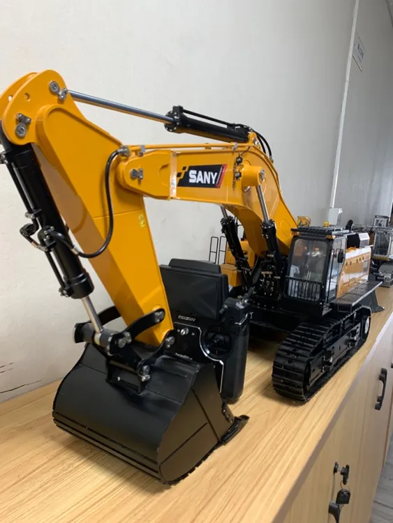 1:14液压挖掘机模型三一980H