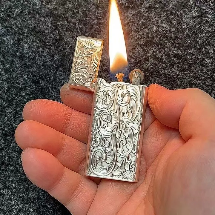 创意浮雕唐草花镀银煤油打火机双面雕刻金属超薄砂轮煤油打火机男