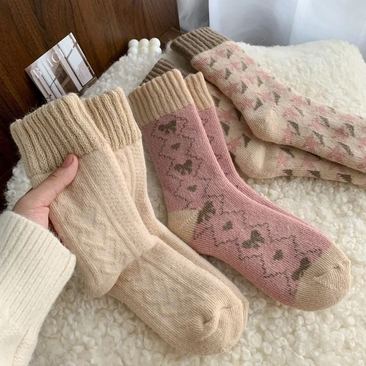 袜子女中筒秋冬款加厚保暖加绒毛圈超厚抗寒冬天超厚袜子地板袜CC