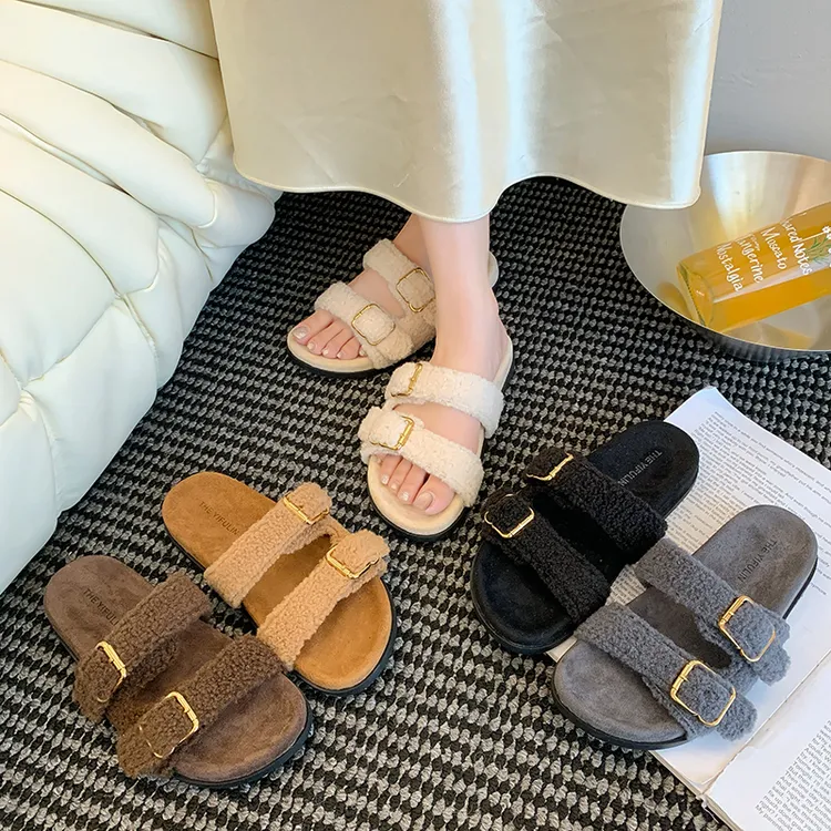 软底毛毛拖鞋女外穿2025年秋季新款时尚一字带皮带扣加绒圆头棉拖