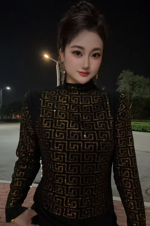 【45#迷宫格加绒】网红2025镶钻打底衫女烫钻修身显瘦上衣女