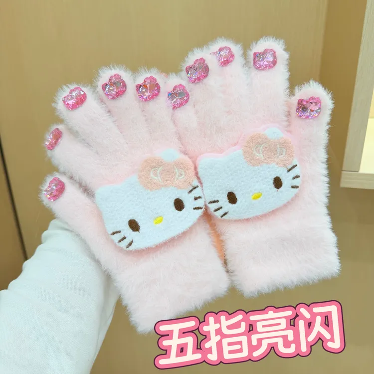 儿童秋冬卡通毛绒新款Hellokitty手套学生骑行写字五指分指甜美萌