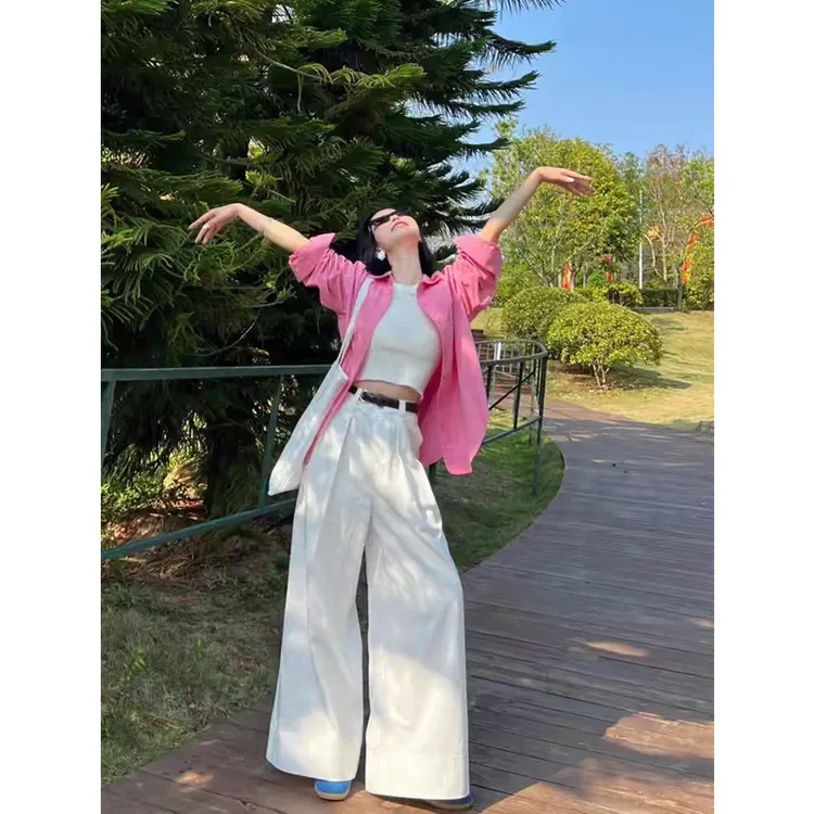 多巴胺穿搭一整套高级感气质粉色衬衫女阔腿裤子2025超火三件春装