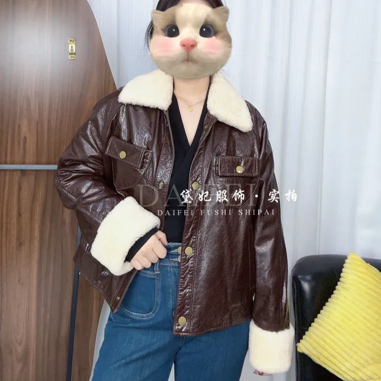 2025新款真皮皮衣女绵羊皮羽绒翻领修身显瘦女装斜拉链皮外套服