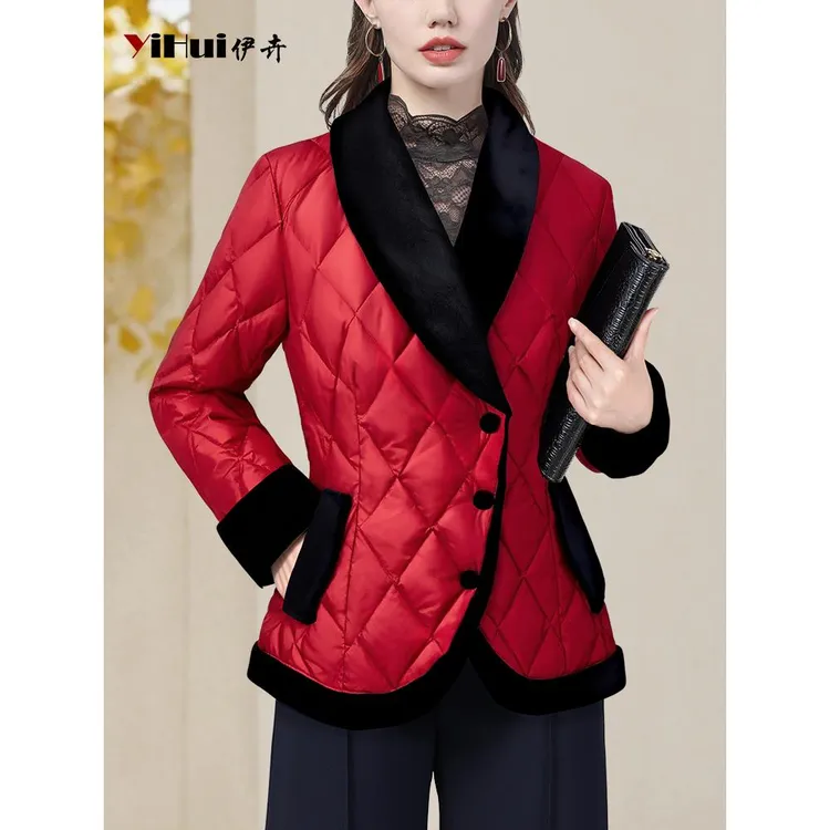 YIHUI伊卉丝绒拼接红色羽绒服外套女冬季白鸭绒短款轻薄WH257138