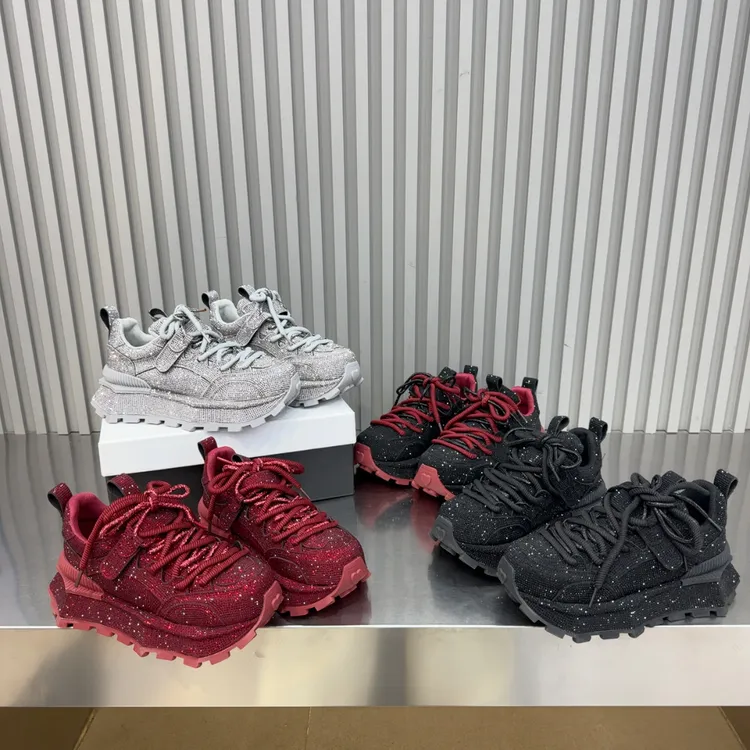 2025早春四季爆款厚底增高小个子水钻高颜值轻奢气质休闲阿甘鞋女